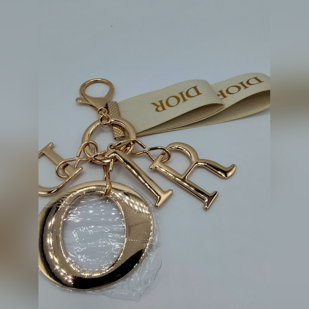 DIOR Gold Tone Logo Letter Charm Keychain Bag Charm Strap NIP NIB - Picture 2 of 4
